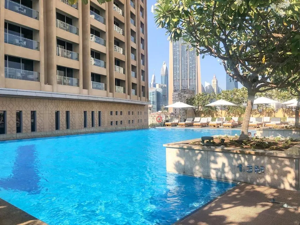 Guestready Holiday Homes - Downtown Dubai Delight